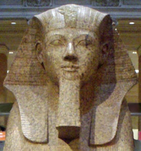 559Px-Hatshepsut-Collosalgranitesphinx02 Metropolitanmuseum